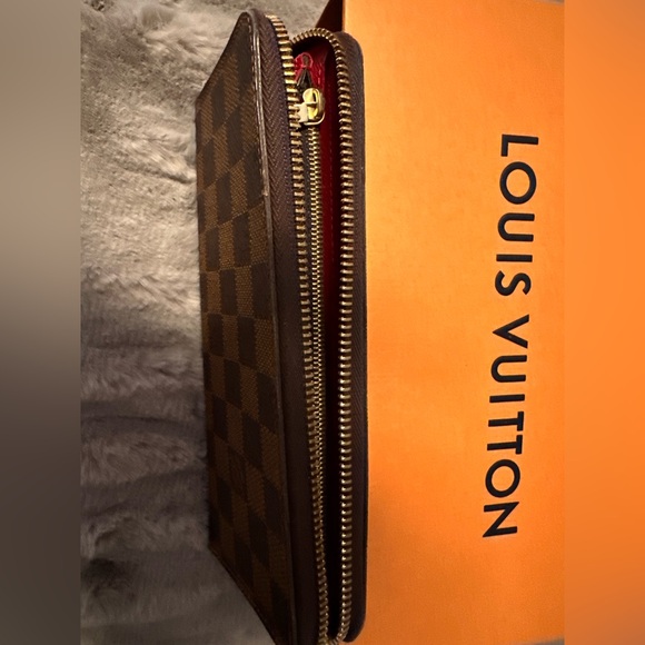 Louis Vuitton Damier Ebene Clemence Wallet - Picture 7 of 16